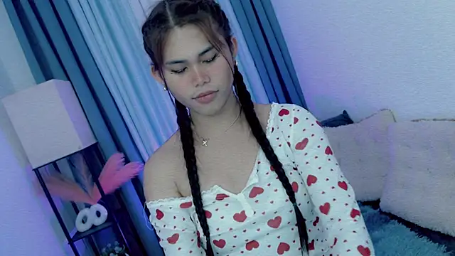 PrettyBlythes TS online show from February 2026 07:37:02 AM