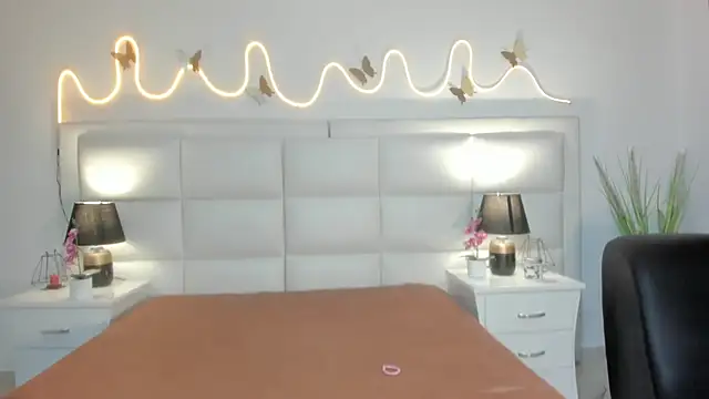 InnaVolkova online show from February 2026 02:02:02 PM