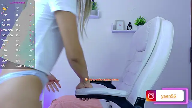 Liah  19 online show from January 2026 12:04:02 AM