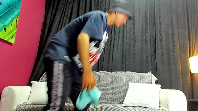 damiann wilians24 online show from September 2025 10:48:02 AM