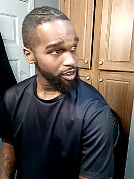 EbonyKing69 online show from November 2025 12:57:01 AM