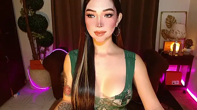 Snapshot of MouthWatering_Ayesha chatting on February 2026 03:02:01 AM MouthWatering Ayesha online show from February 2026 03:02:01 AM