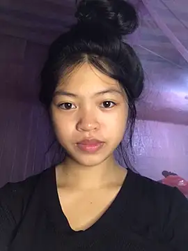 Thy00   online show from October 2025 08:23:01 AM