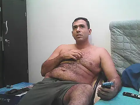 Snapshot of morenocabro10 chatting on November 2025 10:31:02 PM morenocabro10 online show from November 2025 10:31:02 PM