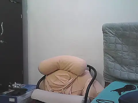 Snapshot of morenocabro10 chatting on November 2025 07:12:02 PM morenocabro10 online show from November 2025 07:12:02 PM