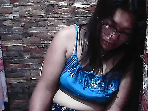 Snapshot of SexyLady4100 chatting on October 2025 11:33:02 AM SexyLady4100 online show from October 2025 11:33:02 AM