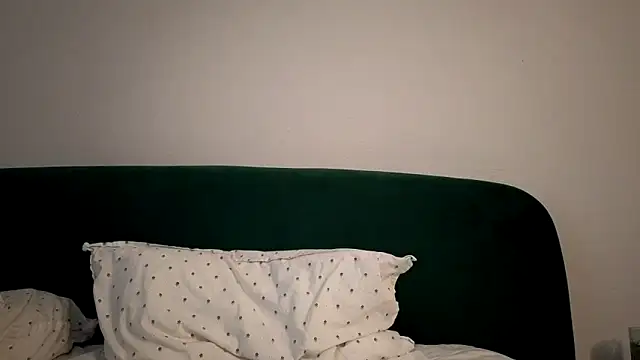 Kisacka online show from November 2025 08:13:01 AM