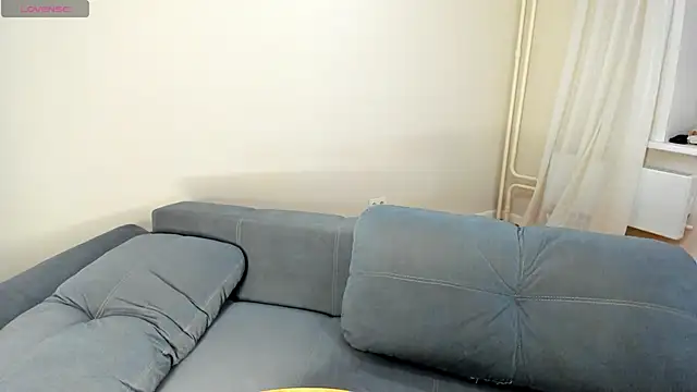 MewStella online show from April 2026 10:32:01 PM