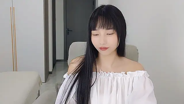 Lisa-3333 online show from September 2025 02:00:01 PM