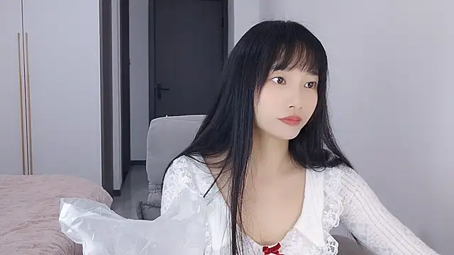 Lisa-3333 online show from November 2025 01:13:01 PM