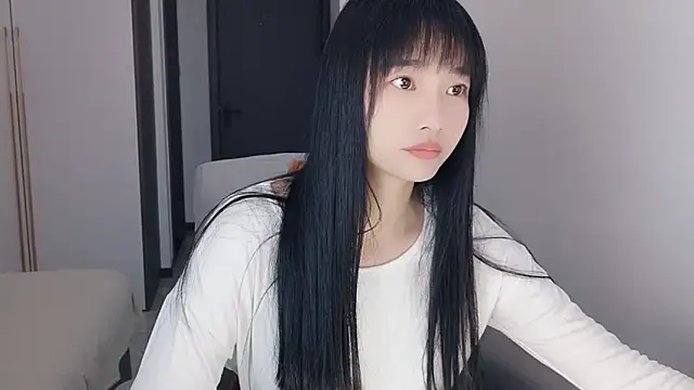 Lisa-3333 online show from March 2026 10:48:01 PM