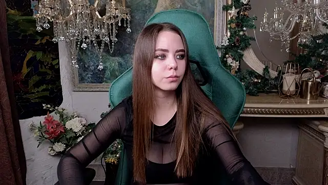 IvoryWood  online show from December 2025 10:57:01 AM