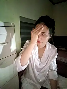 Snapshot of Jun-Mzzz chatting on September 2025 03:28:02 PM Jun-Mzzz online show from September 2025 03:28:02 PM