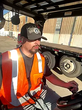 PuttieIn online show from September 2025 01:59:01 PM