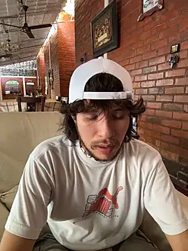 Luxx 14 online show from September 2025 04:44:02 PM