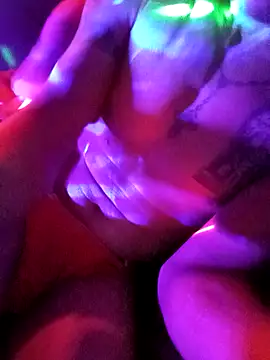 Snapshot of Oaxhot chatting on November 2025 10:50:02 AM Oaxhot online show from November 2025 10:50:02 AM