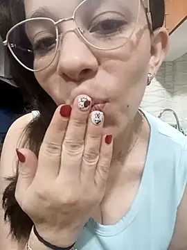 Isabella5 Brown  online show from September 2025 12:06:01 PM