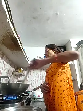 ISHANI-SINGH online show from April 2026 03:03:02 PM