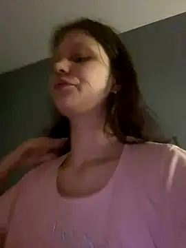 Lunliss online show from October 2025 04:24:02 PM