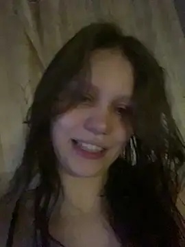 Lunliss online show from November 2025 08:19:01 PM