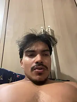 Snapshot of pretoboom14 chatting on June 2026 03:37:02 AM pretoboom14 online show from June 2026 03:37:02 AM