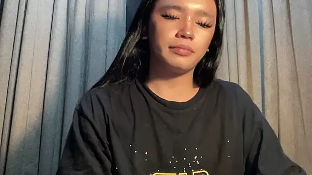 Claudia Johnson online show from September 2025 08:53:02 PM