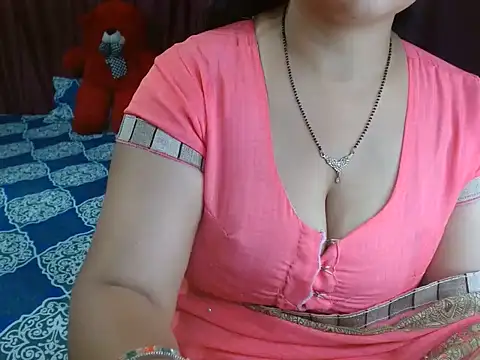 Snapshot of Hot_anika_ chatting on May 2026 04:05:02 PM Hot anika online show from May 2026 04:05:02 PM