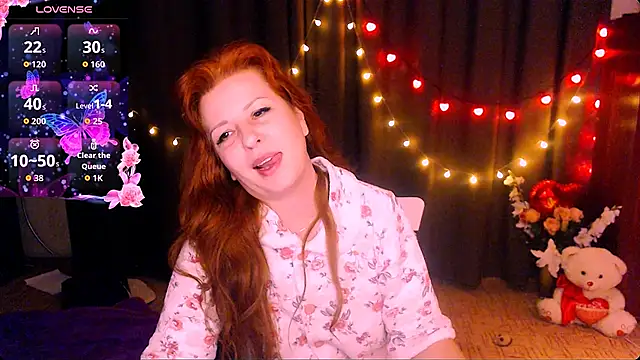 Snapshot of Crystal2207 chatting on October 2025 12:41:02 AM Crystal2207 online show from October 2025 12:41:02 AM