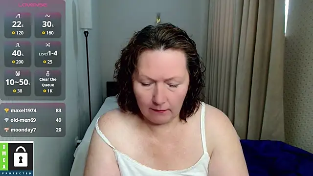 Snapshot of milf_hornys chatting on September 2025 04:33:02 AM milf hornys online show from September 2025 04:33:02 AM