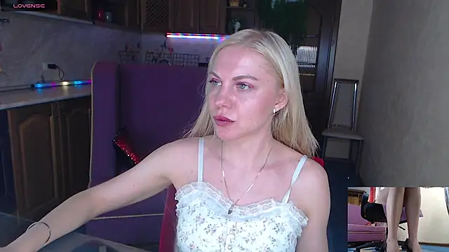 LiSinDoll online show from October 2025 06:58:02 AM