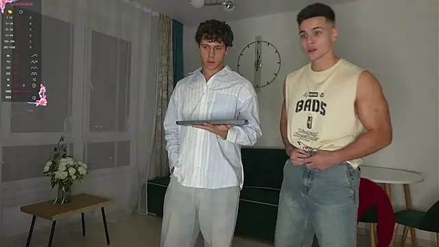 Snapshot of Horny_boyzz chatting on December 2025 04:38:01 PM Horny boyzz online show from December 2025 04:38:01 PM