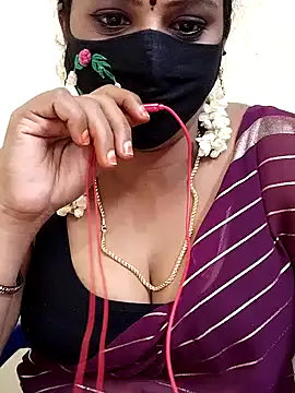 Snapshot of yoga-mithraa chatting on November 2025 03:49:01 PM yoga-mithraa online show from November 2025 03:49:01 PM