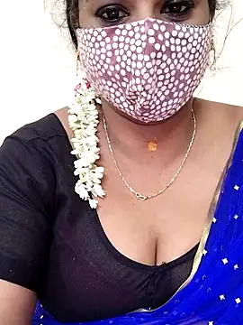 Snapshot of yoga-mithraa chatting on December 2025 04:56:01 PM yoga-mithraa online show from December 2025 04:56:01 PM