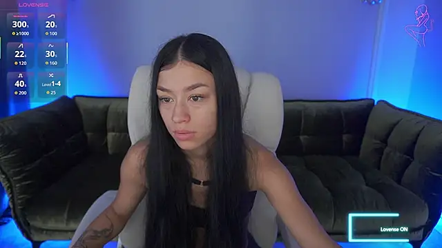 FataleNellie online show from September 2025 07:11:02 AM