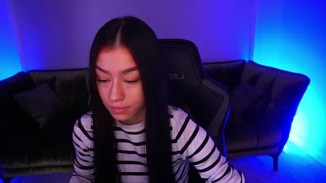 FataleNellie online show from November 2025 10:32:02 PM