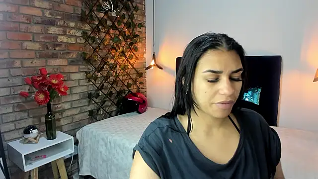 Snapshot of Lia_Blake_ chatting on February 2026 12:02:01 PM Lia Blake online show from February 2026 12:02:01 PM