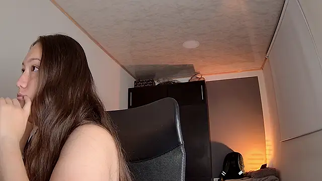 Snapshot of Violet_moon24 chatting on September 2025 11:02:02 AM Violet moon24 online show from September 2025 11:02:02 AM