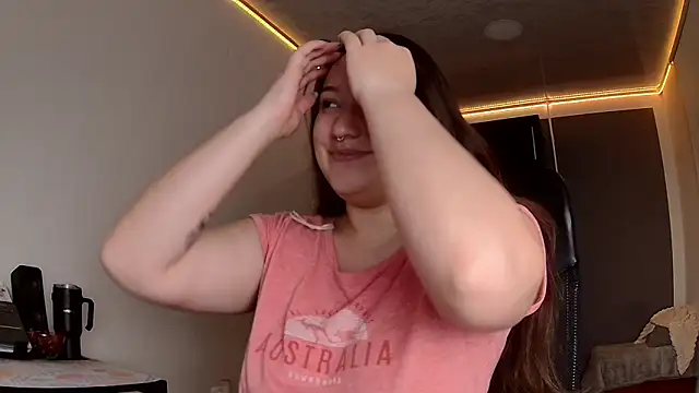 Snapshot of Violet_moon24 chatting on September 2025 11:03:01 AM Violet moon24 online show from September 2025 11:03:01 AM