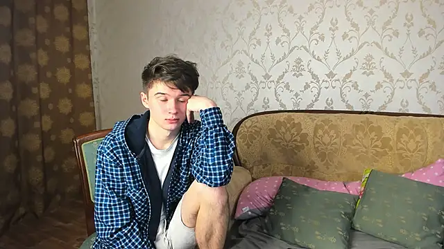 SherlockMax online show from October 2025 08:17:01 PM