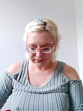 VikaKing online show from September 2025 08:52:02 AM