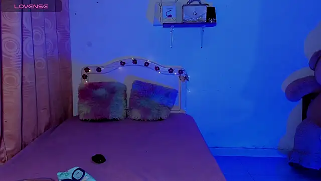 Snapshot of Angel-Caribbean chatting on September 2025 02:35:02 AM Angel-Caribbean online show from September 2025 02:35:02 AM