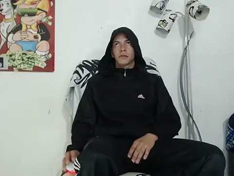 Thomasjons  online show from September 2025 09:36:01 AM