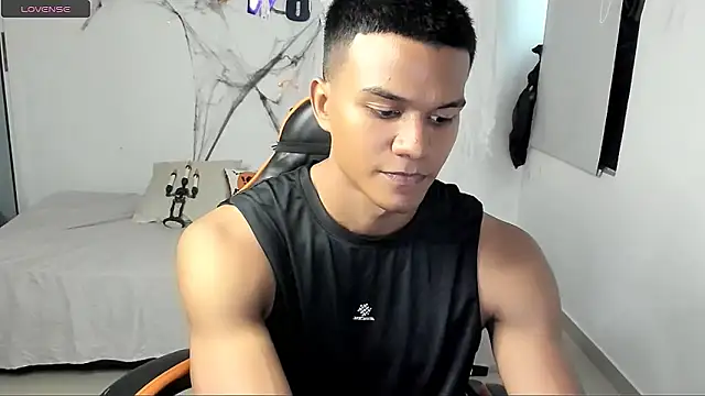 jeanfran ferrer online show from October 2025 06:40:02 PM