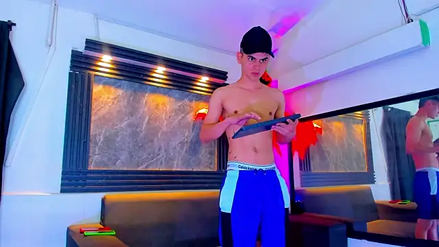 Rick big online show from October 2025 04:13:02 AM