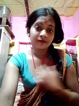 Snapshot of Hot_bbbb chatting on June 2026 05:02:02 PM Hot bbbb online show from June 2026 05:02:02 PM