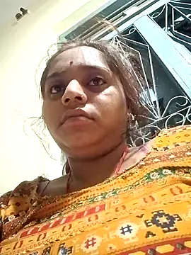 Hot crety online show from October 2025 12:20:01 AM