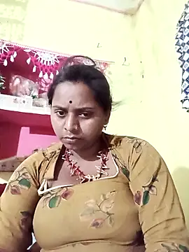 Hot crety online show from March 2026 10:21:02 PM