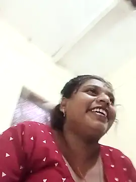 Snapshot of Hot_crety chatting on June 2026 07:14:01 AM Hot crety online show from June 2026 07:14:01 AM