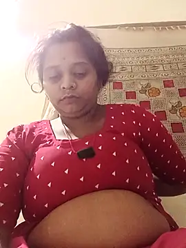 Snapshot of Hot_crety chatting on July 2026 04:31:02 PM Hot crety online show from July 2026 04:31:02 PM
