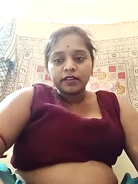 Snapshot of Hot_crety chatting on July 2026 07:00:02 AM Hot crety online show from July 2026 07:00:02 AM